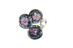 Earrings and pendant with iberis flowers