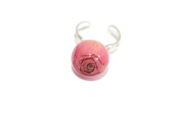 Кольцо с розовой розой