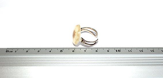 Серьги-гвоздики и кольцо с ромашкой