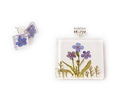 Earrings and pendant with forget-me-nots