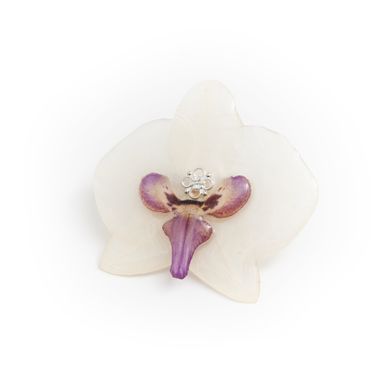 Брошь с белой королевской орхидеей