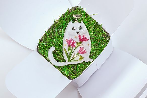 Кулон "Кіт-пузатик" з квітками волошки