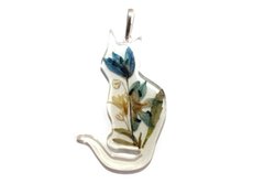 Pendant "Cat" with differnet flowers
