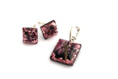 Earrings and pendant with erica flowers