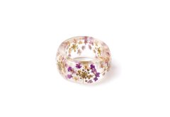 Big ring with iberis flower and alissum