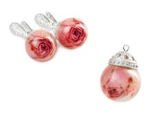 Earrings and pendant with pink rose